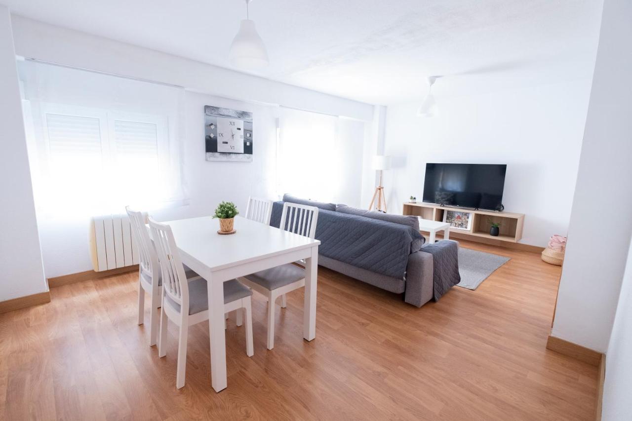 Apartmán La Casina De Leo Y Mia - Centro De Gijon 6P - Wifi - Vut-3398-As Exteriér fotografie